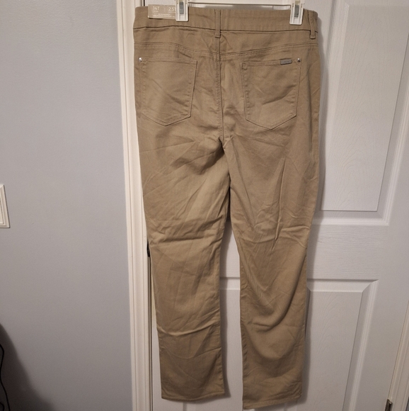 Chicos Slimming Straight Leg Tan Womens Jeans 14T - Picture 4 of 6